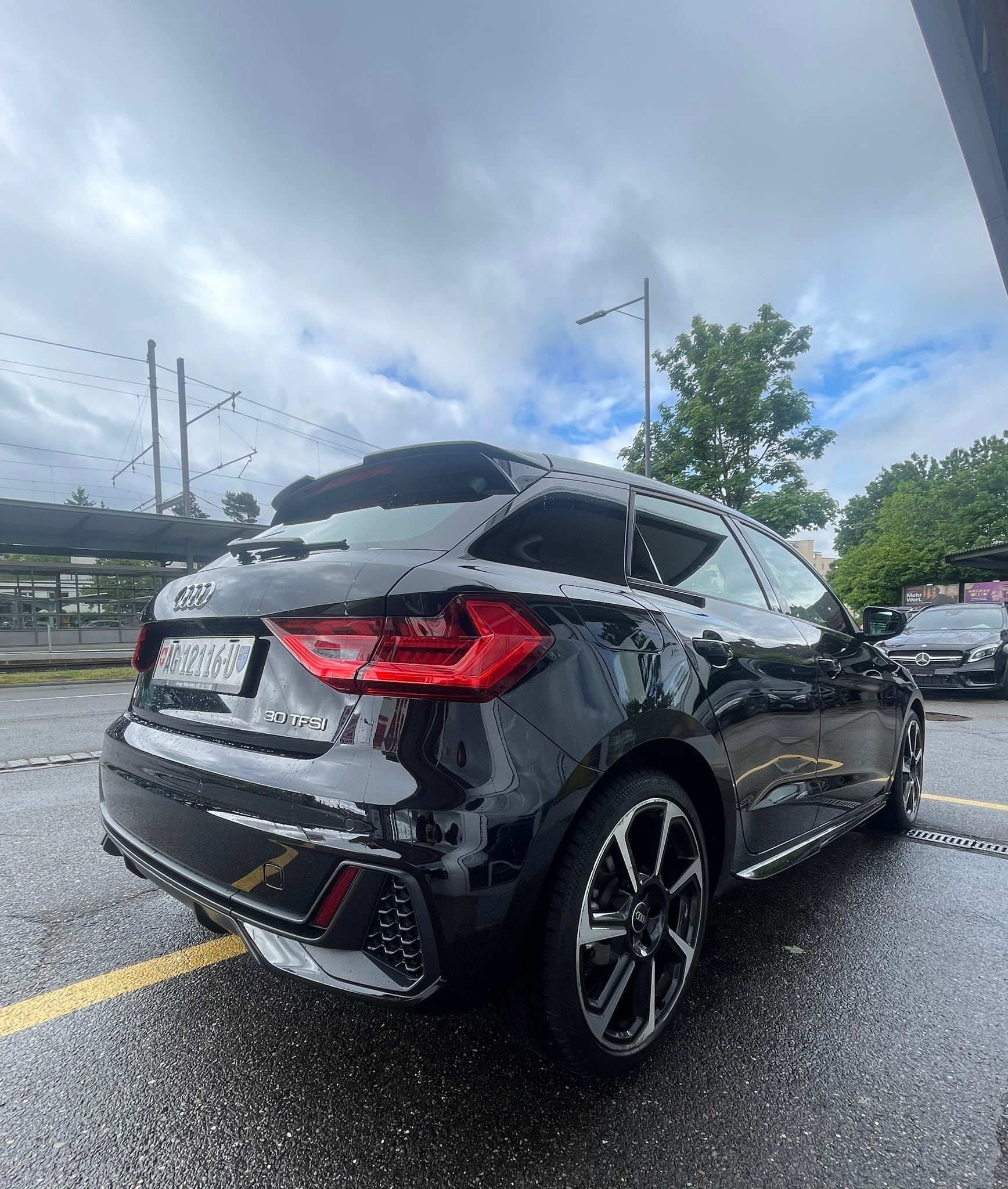 AUDI A1 Sportback 30 TFSI A1 S line – Top ausgestattet | CH-Fahrzeug | Gratis-Service | Navigation | AC-image-5