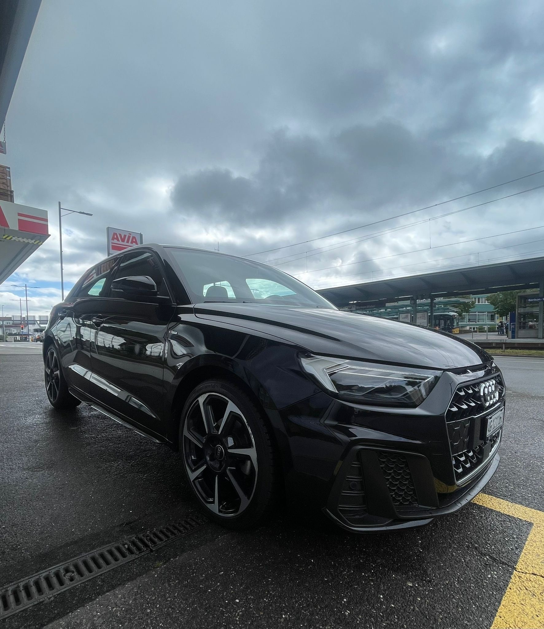 AUDI A1 Sportback 30 TFSI A1 S line – Top ausgestattet | CH-Fahrzeug | Gratis-Service | Navigation | AC-image-1