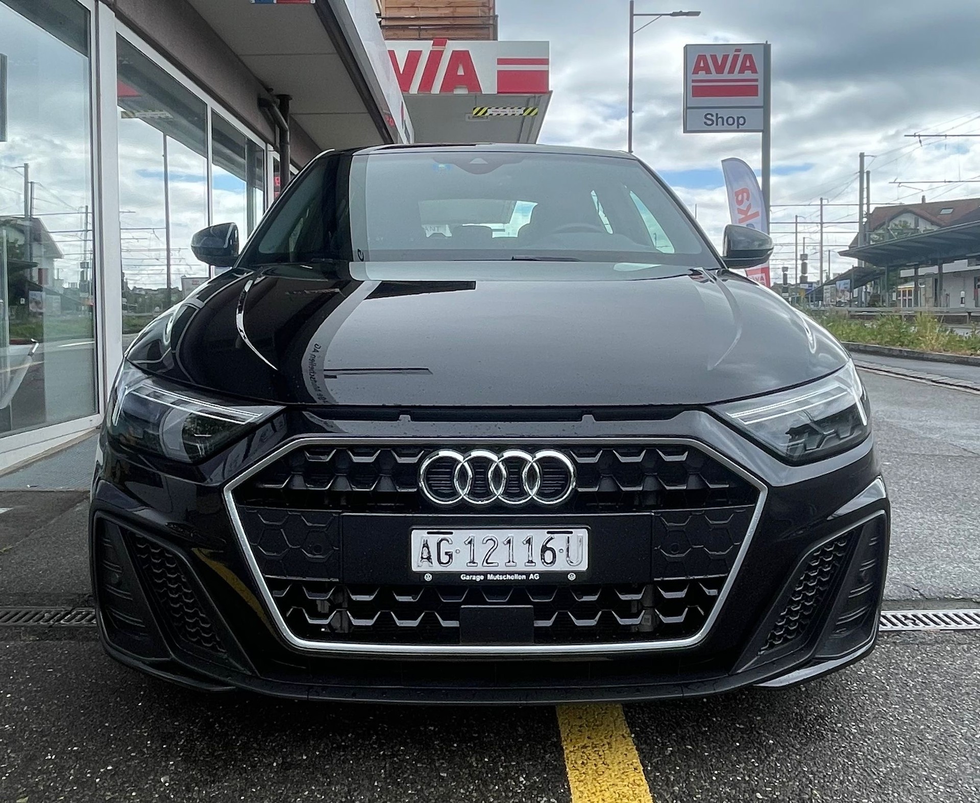 AUDI A1 Sportback 30 TFSI A1 S line – Top ausgestattet | CH-Fahrzeug | Gratis-Service | Navigation | AC-image-2