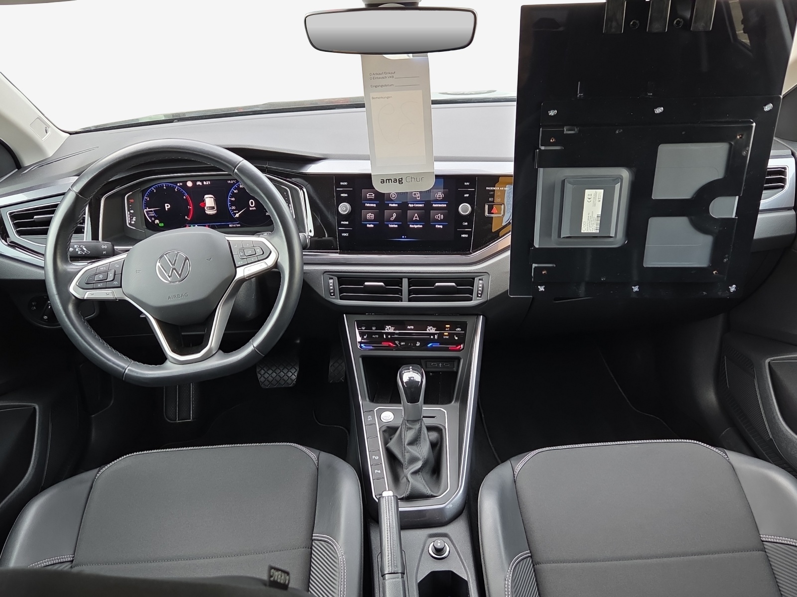 VW Taigo 1.0 TSI Style DSG-image-8
