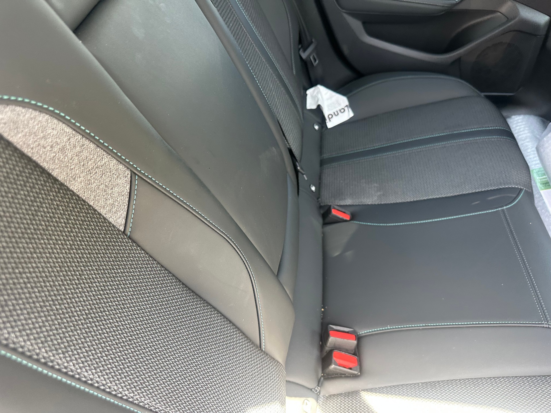 PEUGEOT 308 SW 1.5 BlueHDI Allure EAT8-image-7