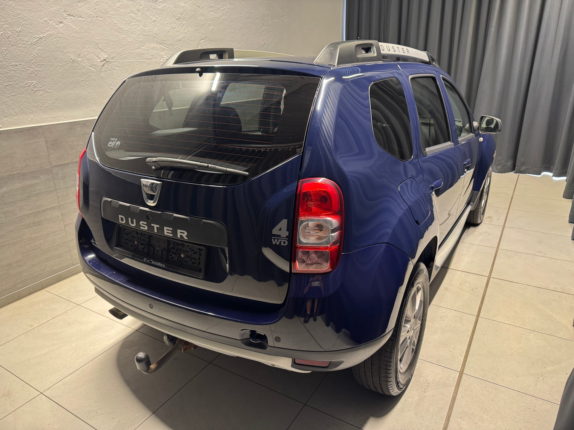 DACIA Duster 1.2 T Ambiance 4x4(81)(M)-image-5