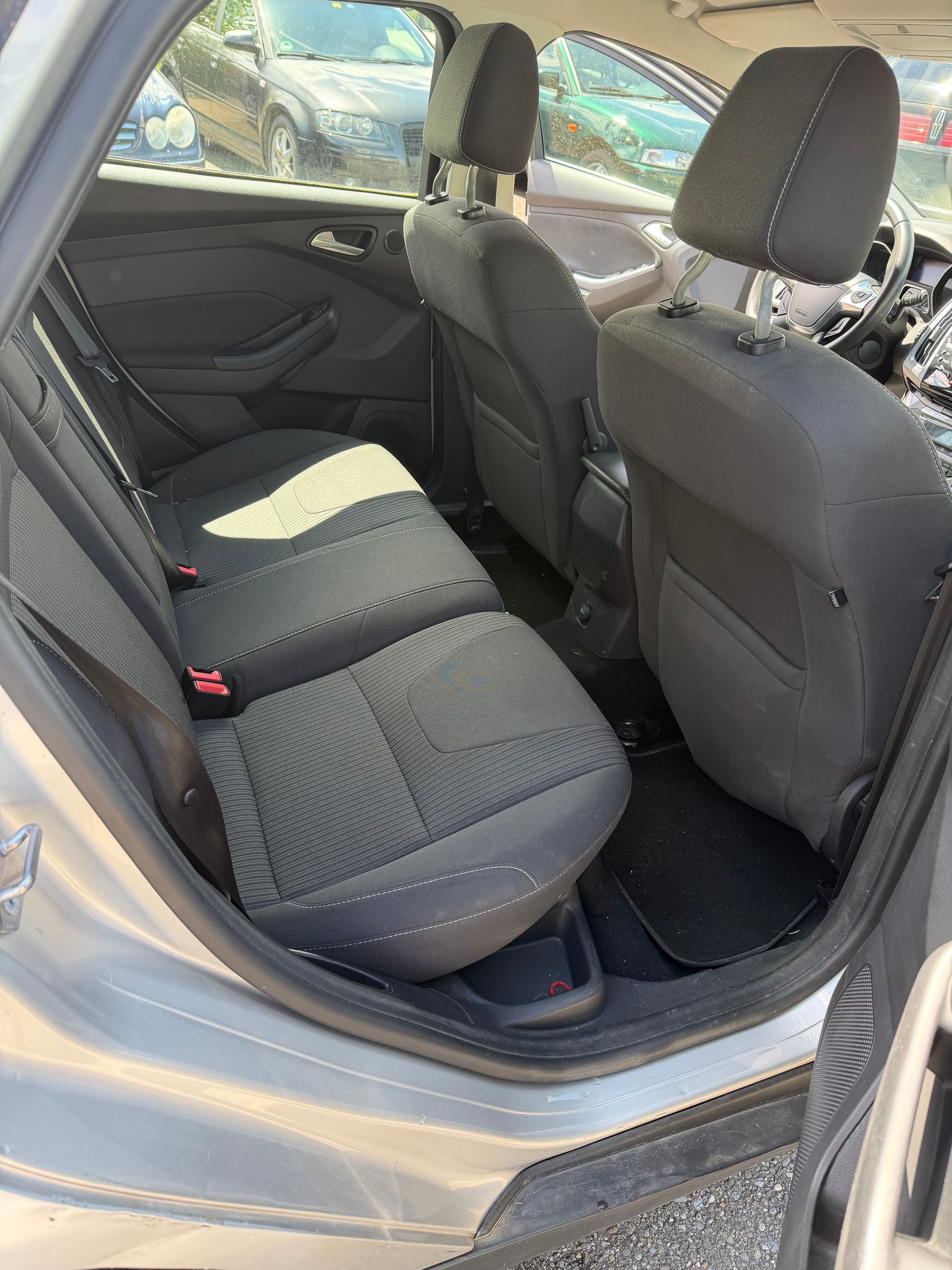 FORD Focus 1.6 SCTi Titanium-image-11