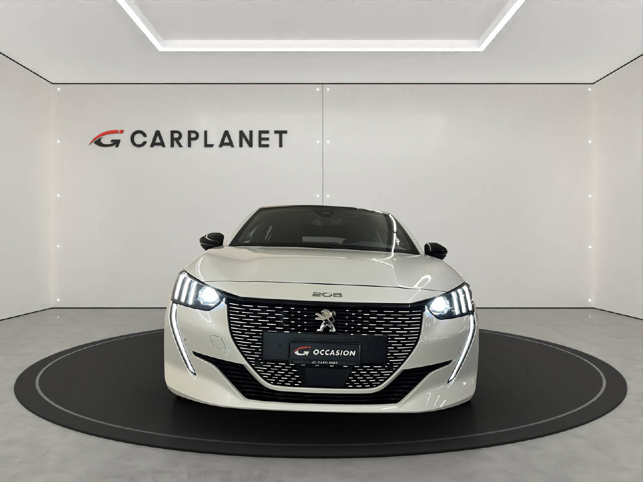 PEUGEOT 208-image-1