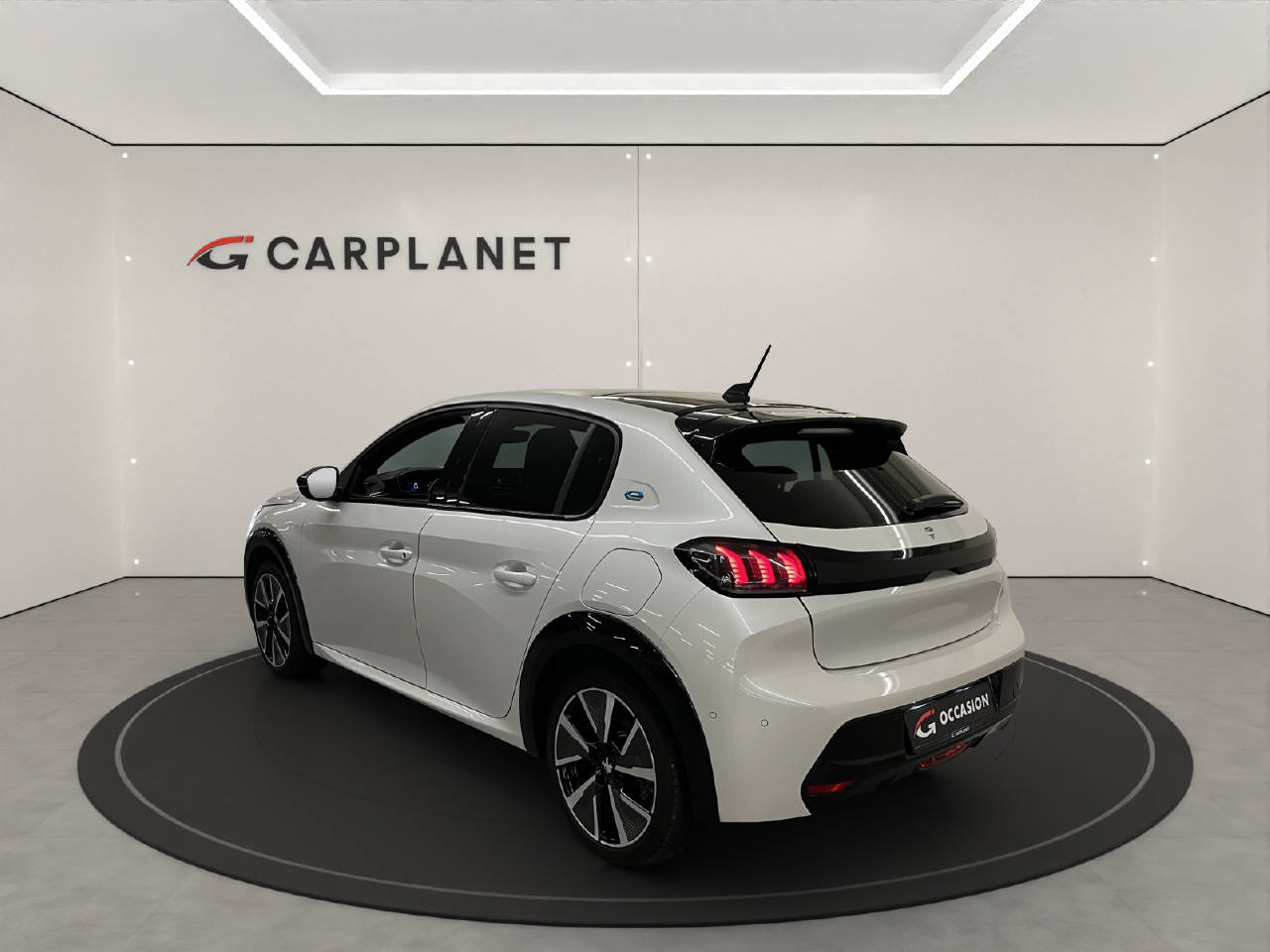 PEUGEOT 208-image-3