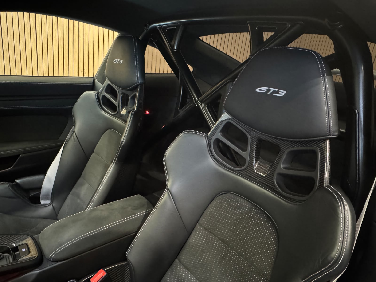 PORSCHE 911 GT3 PDK Clubsportpaket-image-11