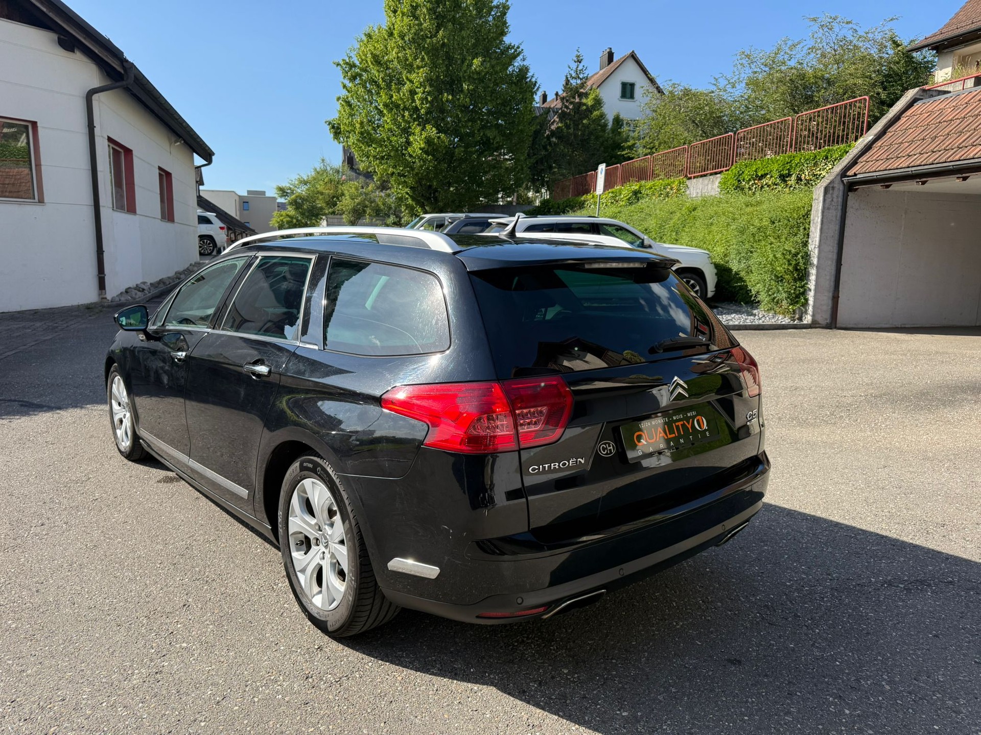 CITROEN C5 Berline 3.0 HDi V6 Exclusive Automatic-image-3