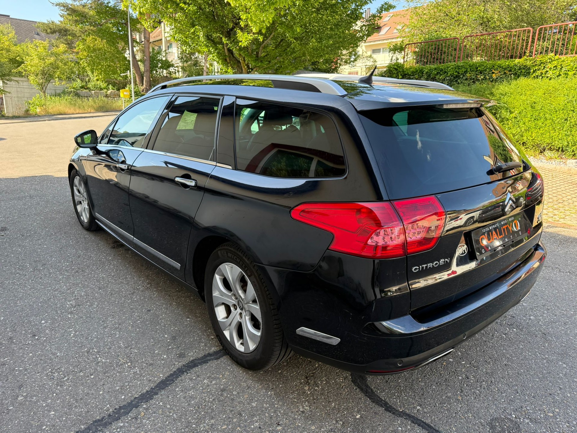 CITROEN C5 Berline 3.0 HDi V6 Exclusive Automatic-image-1