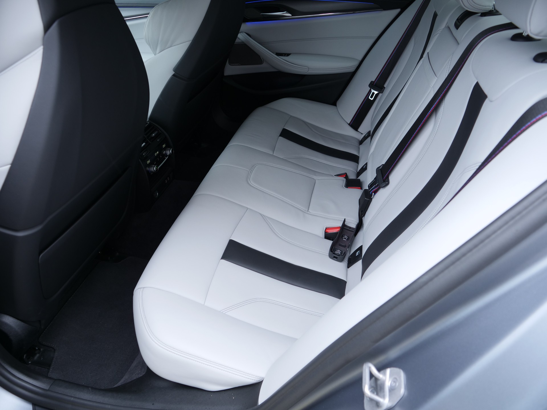 BMW M5 xDrive Competition Drivelogic-image-16