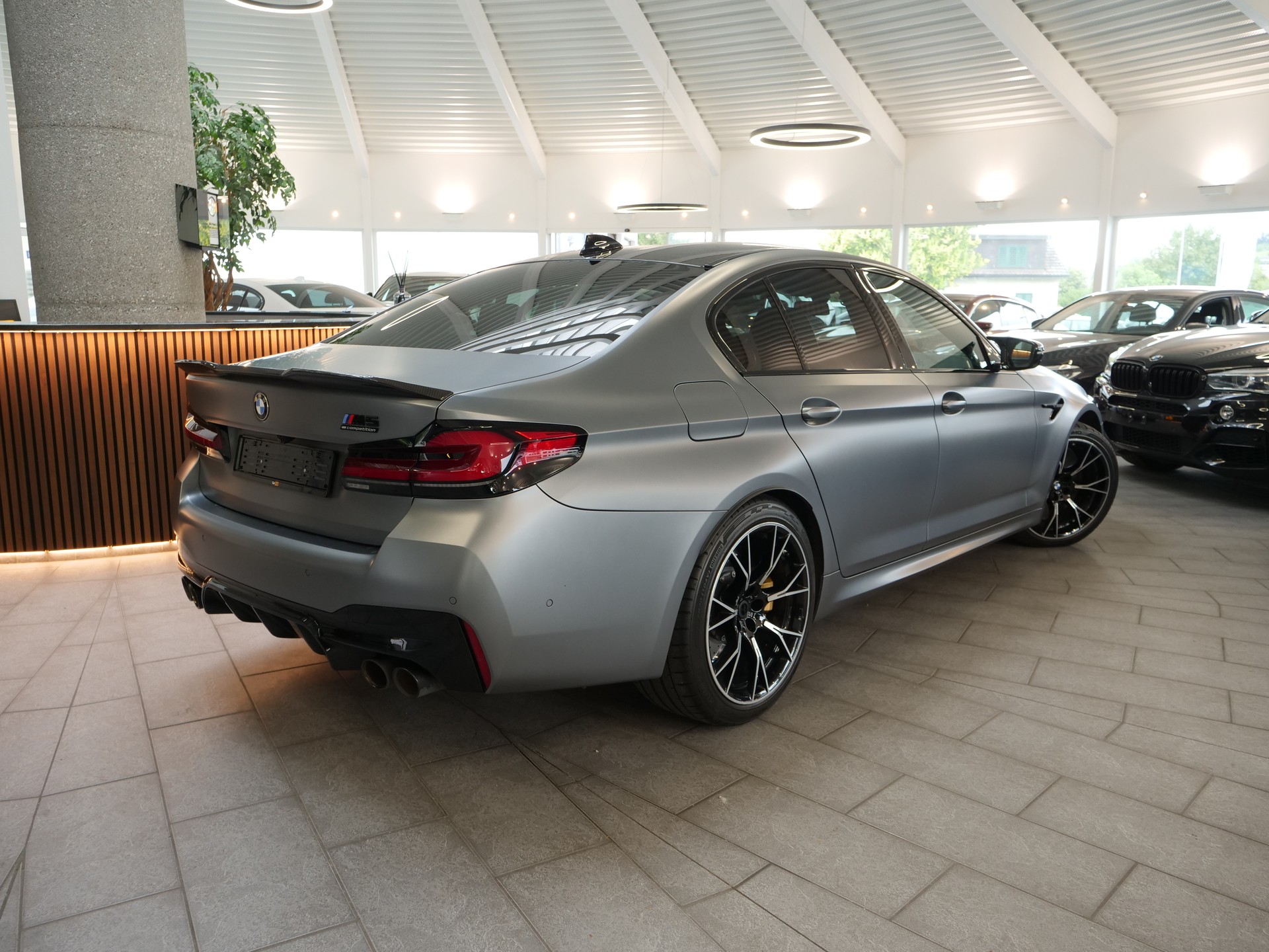 BMW M5 xDrive Competition Drivelogic-image-1