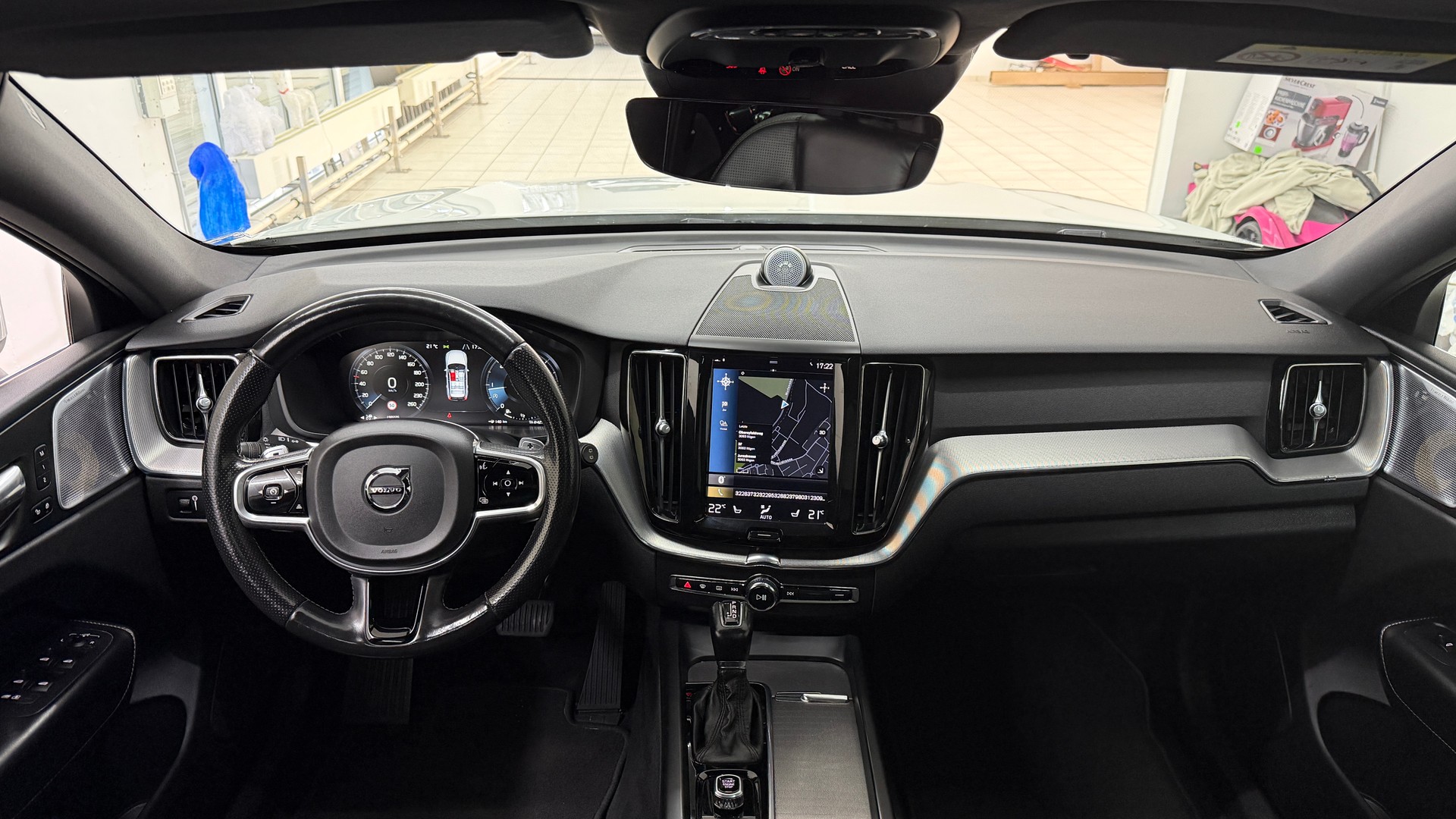 VOLVO XC60 D5 AWD Inscription Geartronic-image-7
