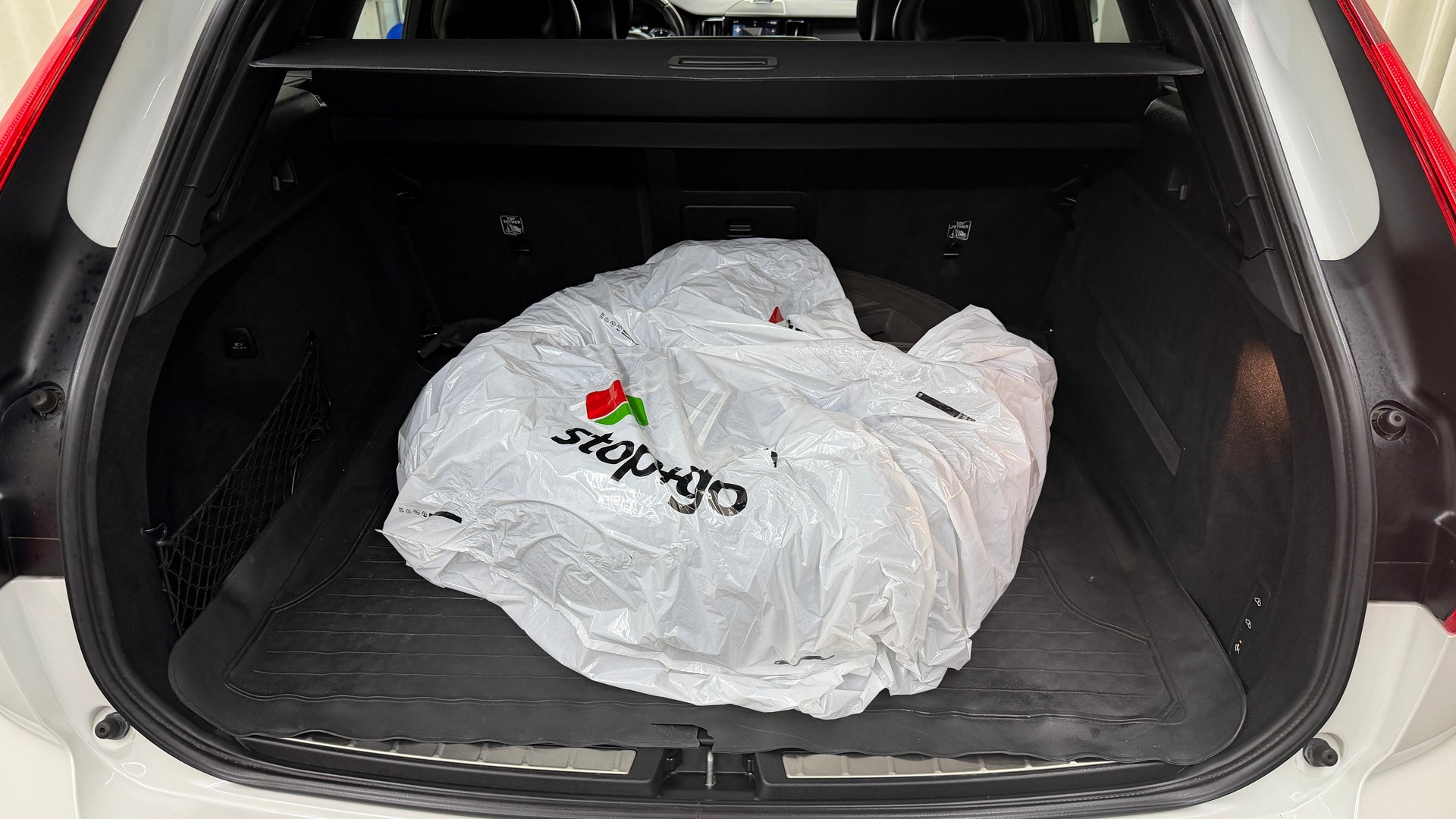 VOLVO XC60 D5 AWD Inscription Geartronic-image-15
