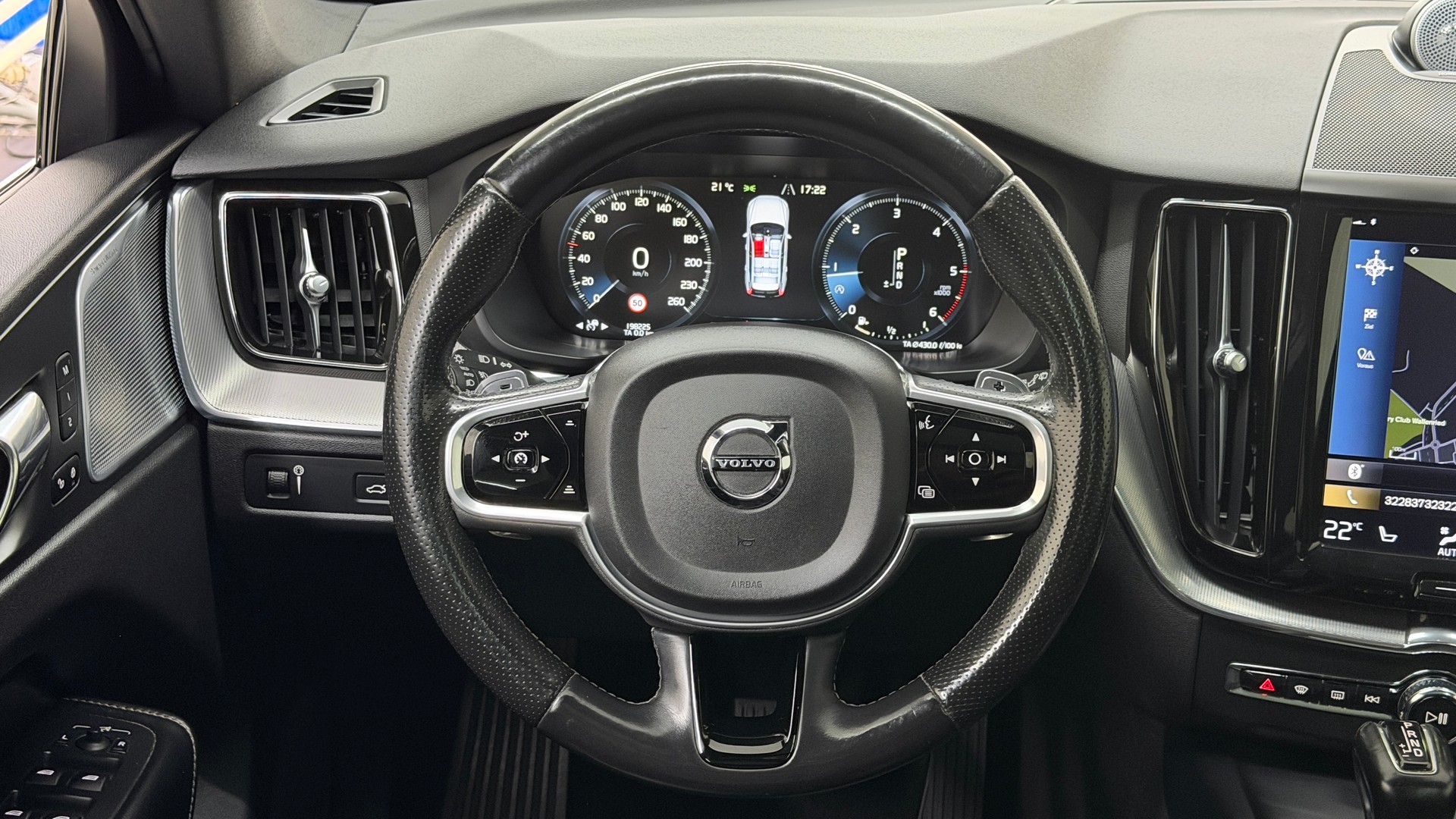 VOLVO XC60 D5 AWD Inscription Geartronic-image-8
