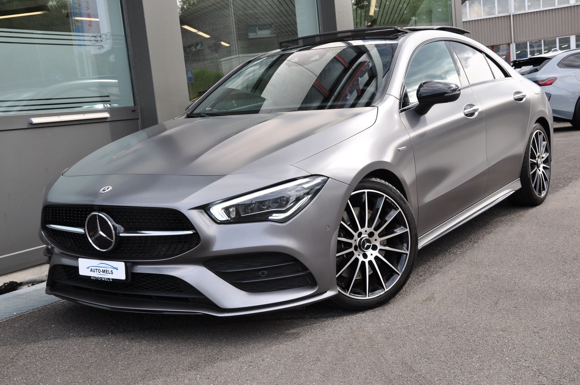MERCEDES-BENZ CLA 250 4Matic AMG Line 7G-DCT-image-4