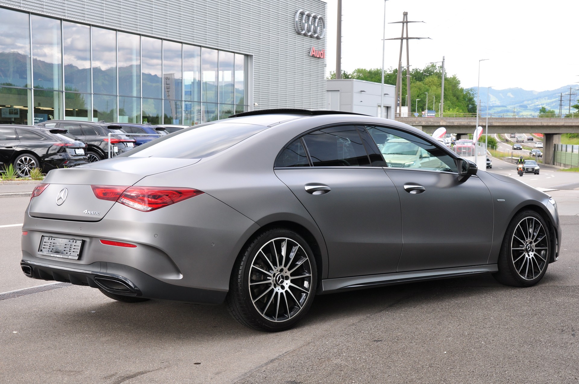 MERCEDES-BENZ CLA 250 4Matic AMG Line 7G-DCT-image-11