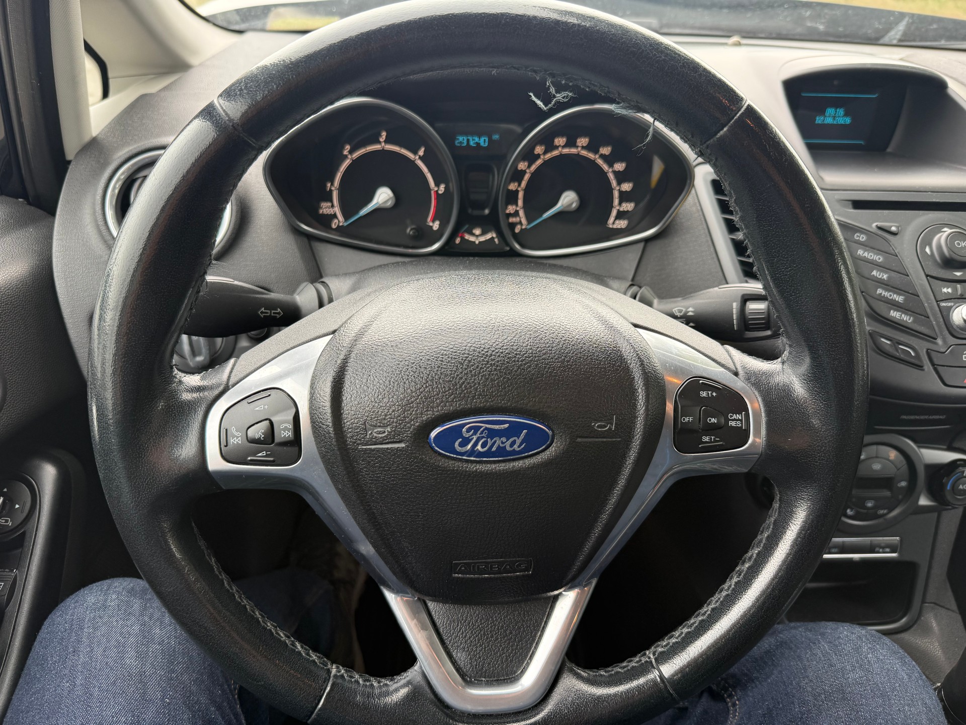 FORD Fiesta 1.6 TDCi Eco Trend-image-9