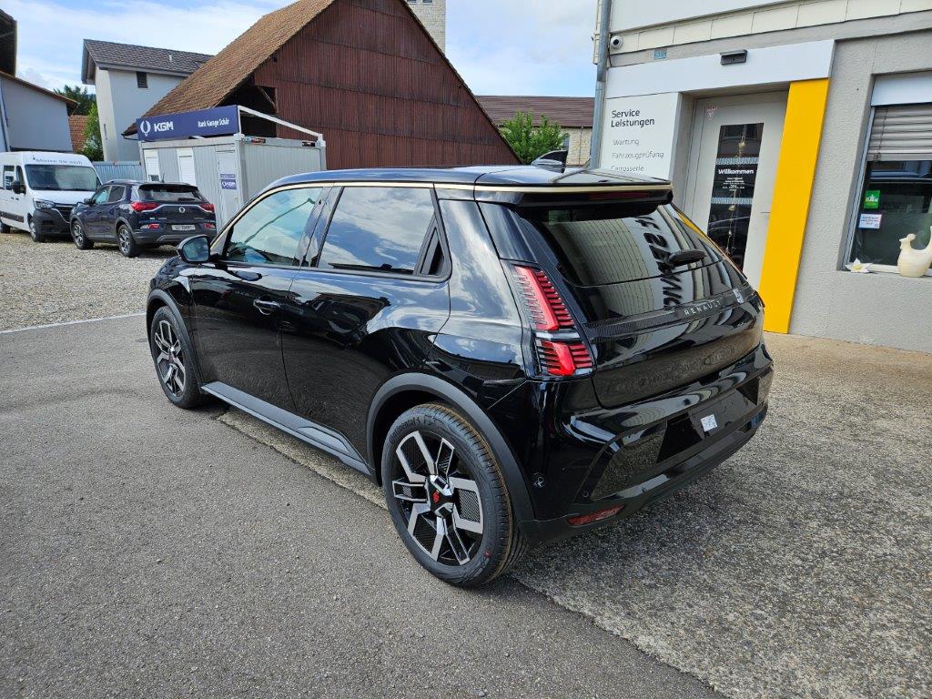 RENAULT R5 E-Tech Comfort Range techno-image-5