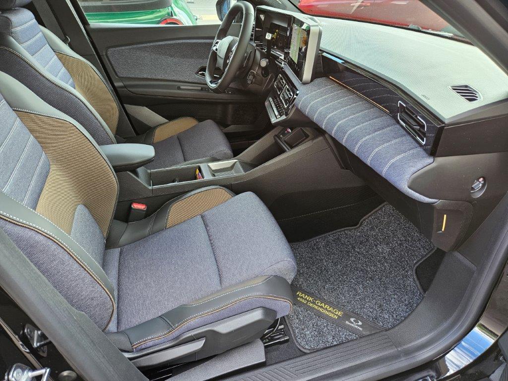 RENAULT R5 E-Tech Comfort Range techno-image-15