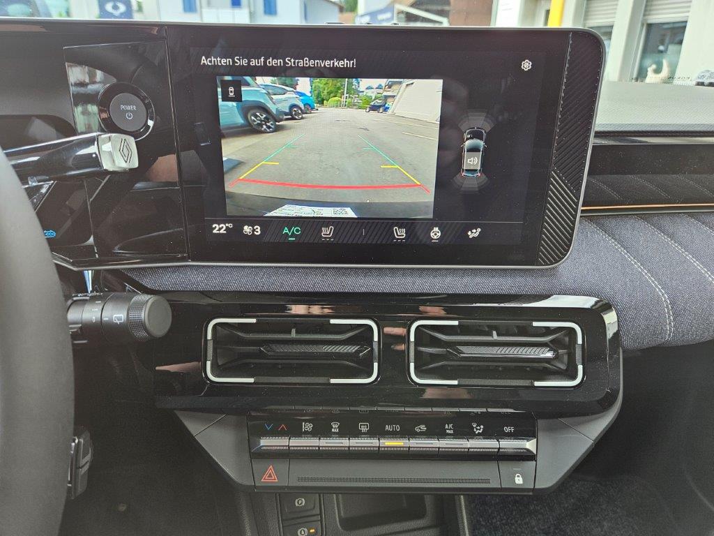 RENAULT R5 E-Tech Comfort Range techno-image-12