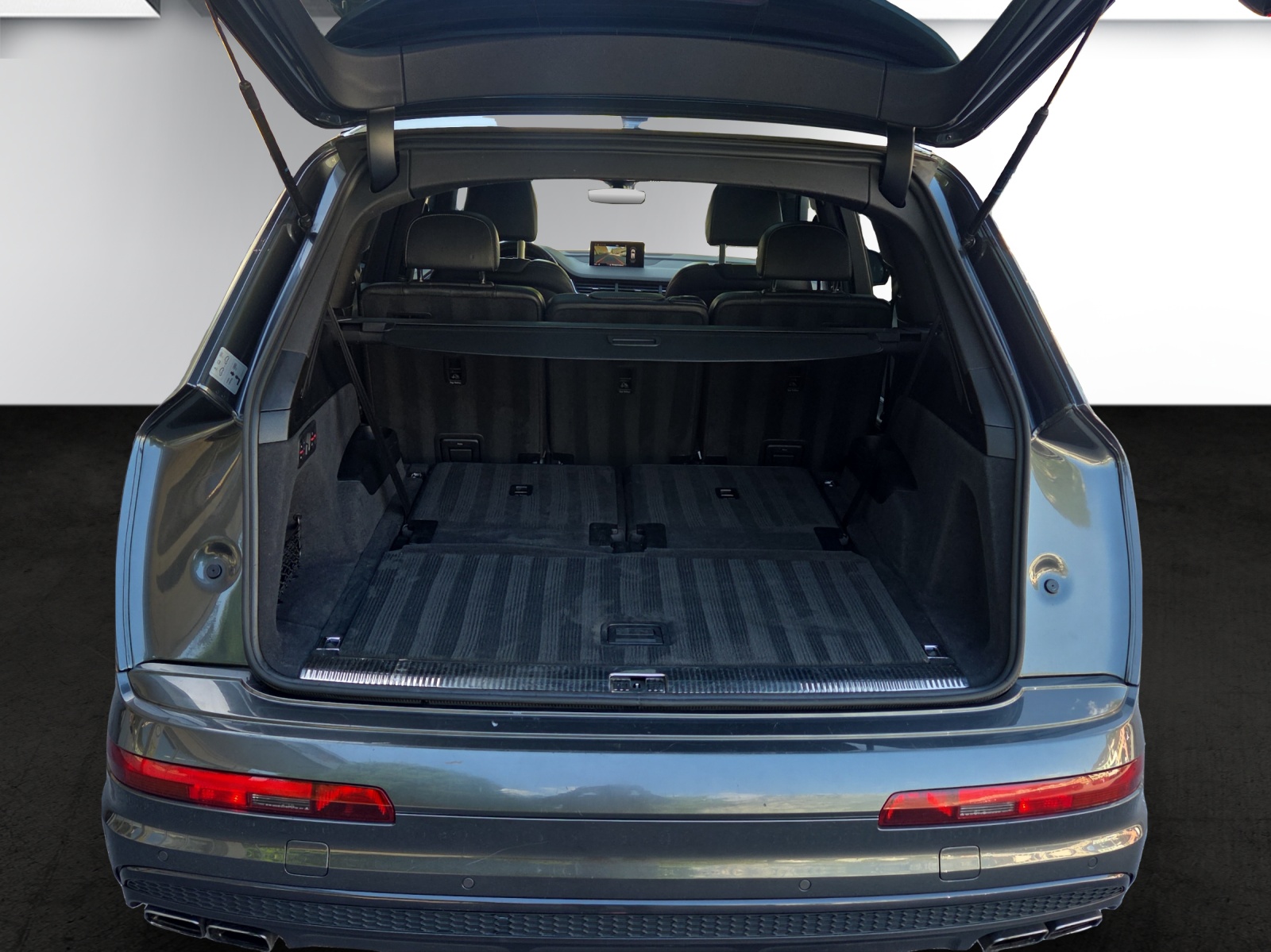 AUDI SQ7 4.0 TDI quattro tiptronic-image-18