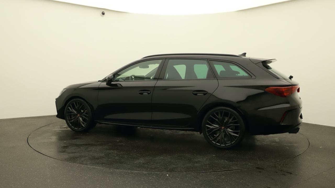 CUPRA LEON ST 2.0 TSI VZ Black Edition-image-2