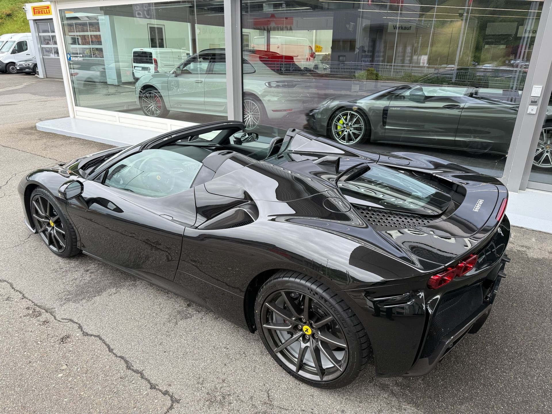 FERRARI SF90 Spider-image-11