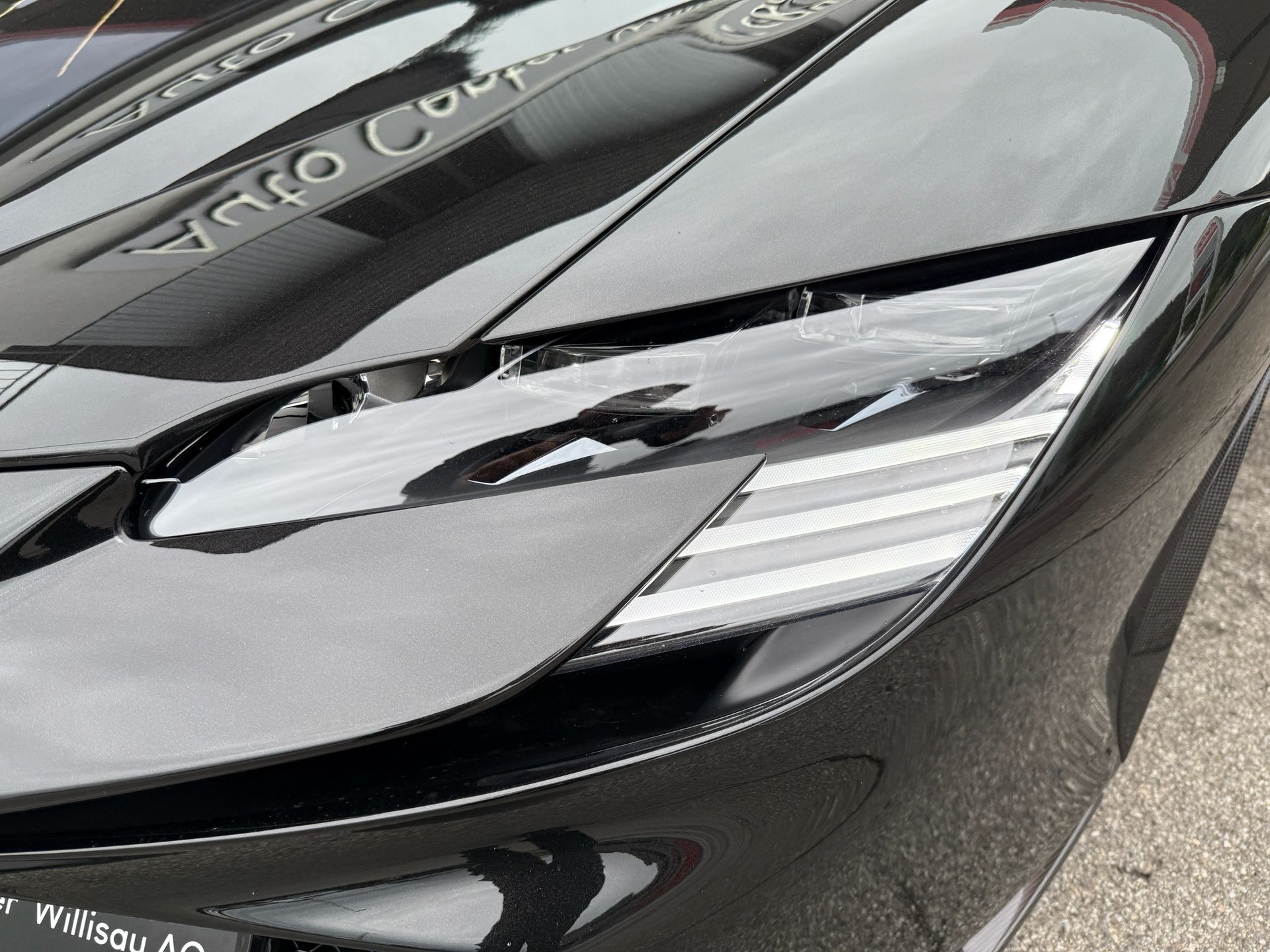 FERRARI SF90 Spider-image-6