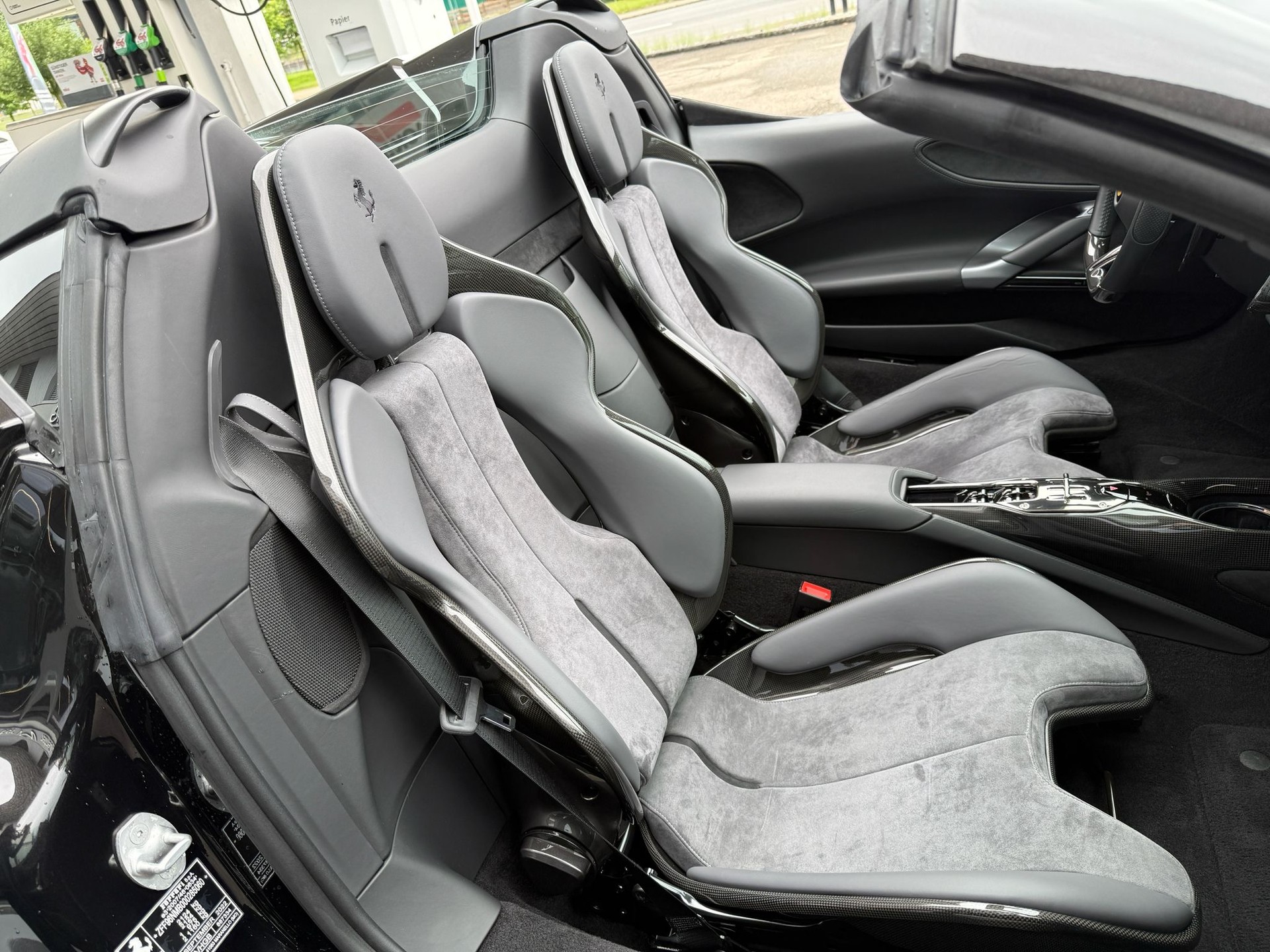 FERRARI SF90 Spider-image-20