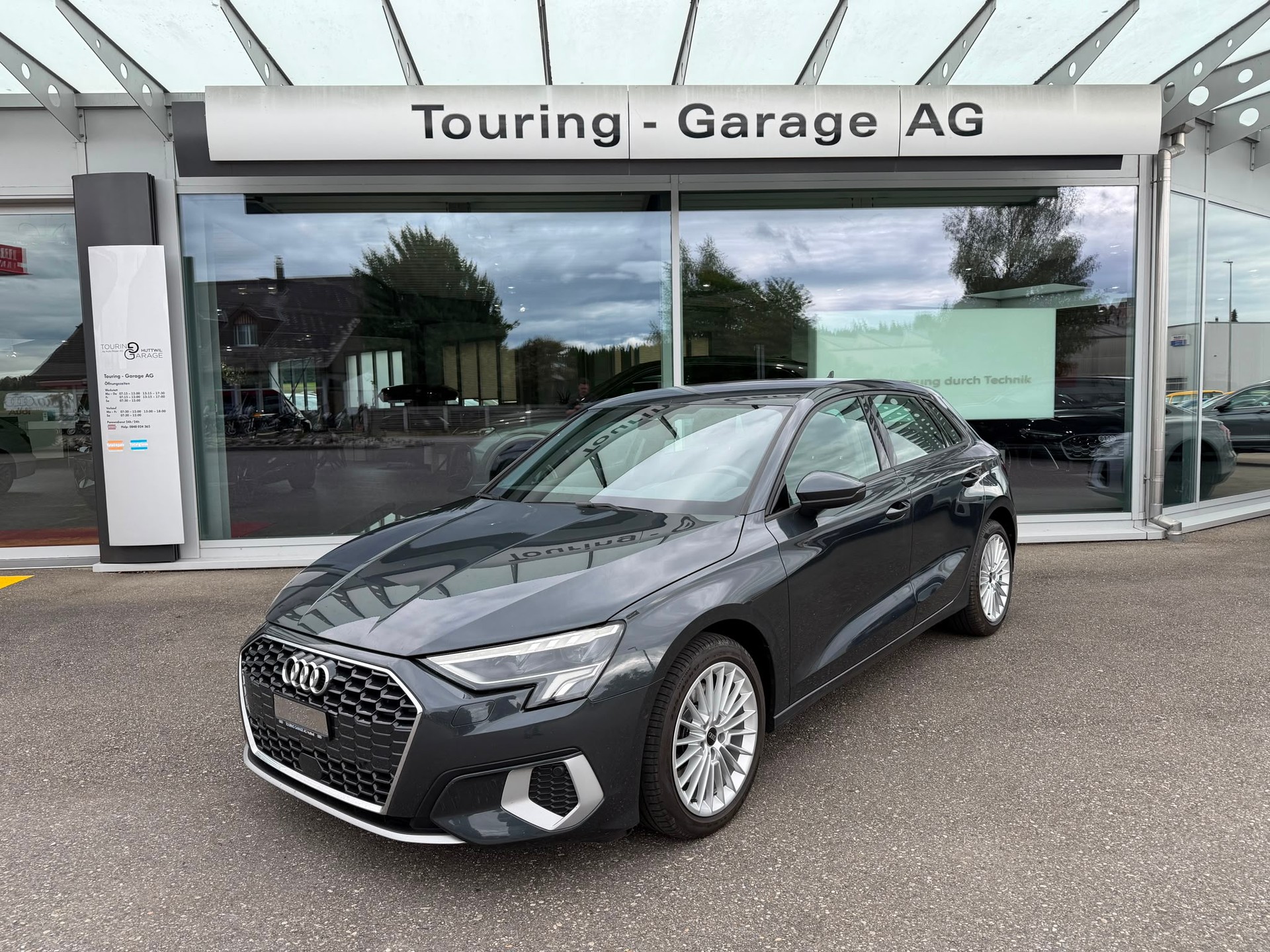 AUDI A3 Sportback 35 TFSI advanced S-tronic-image-0