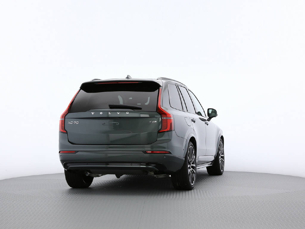 VOLVO XC90 2.0 TE T8 XCLUSIVE Ultra Dark eAWD-image-11