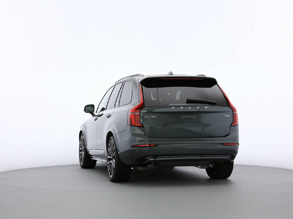 VOLVO XC90 2.0 TE T8 XCLUSIVE Ultra Dark eAWD-image-9