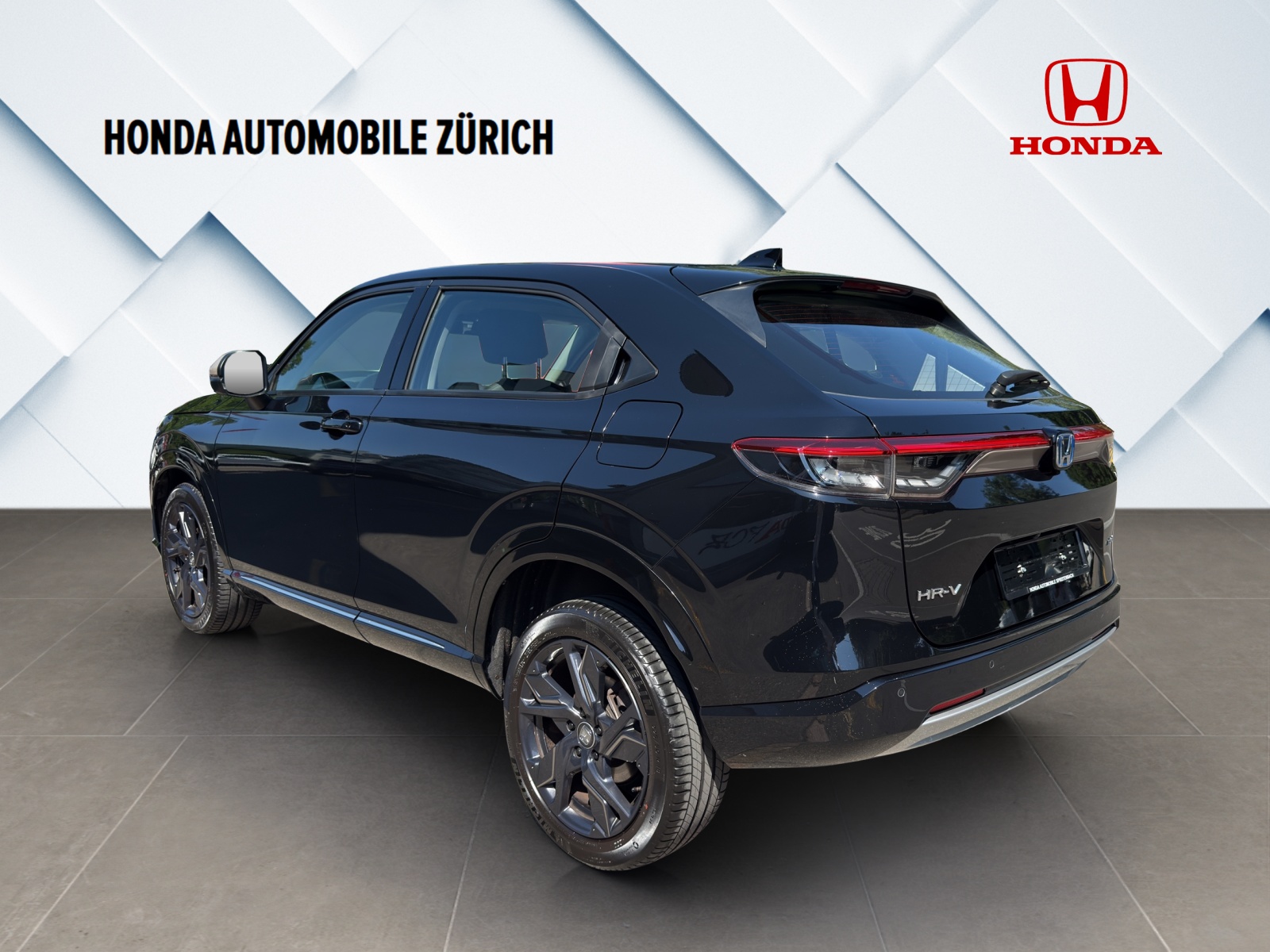 HONDA HR-V 1.5 i-MMD Advance-showroom-element-2