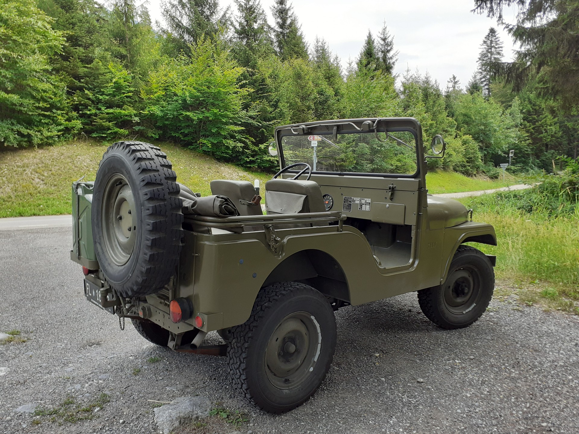 JEEP Militärjeep-image-1