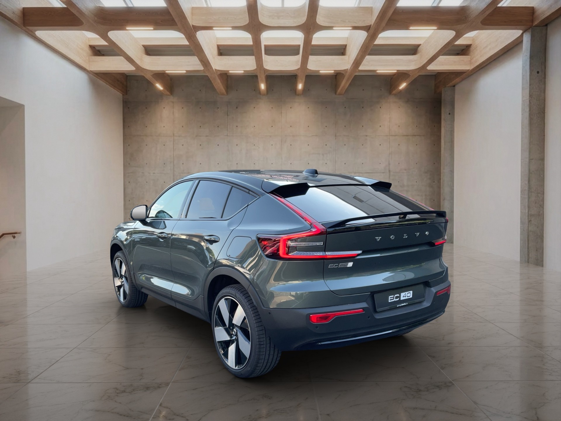 VOLVO EC40 Twin Performance Ultra AWD-showroom-element-3