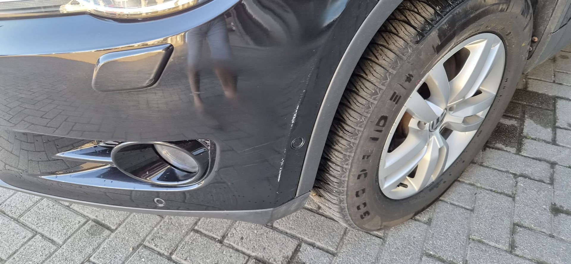 VW Tiguan 2.0 TSI Sport&Style-image-14