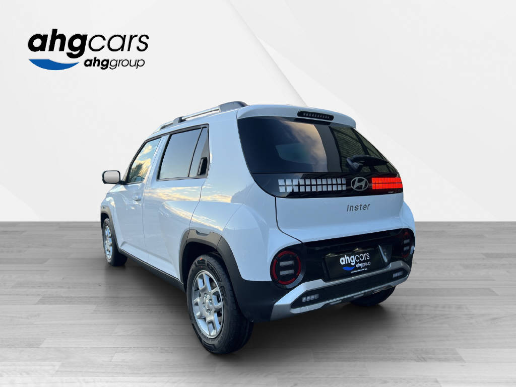 HYUNDAI Inster 49kWh Amplia-image-2