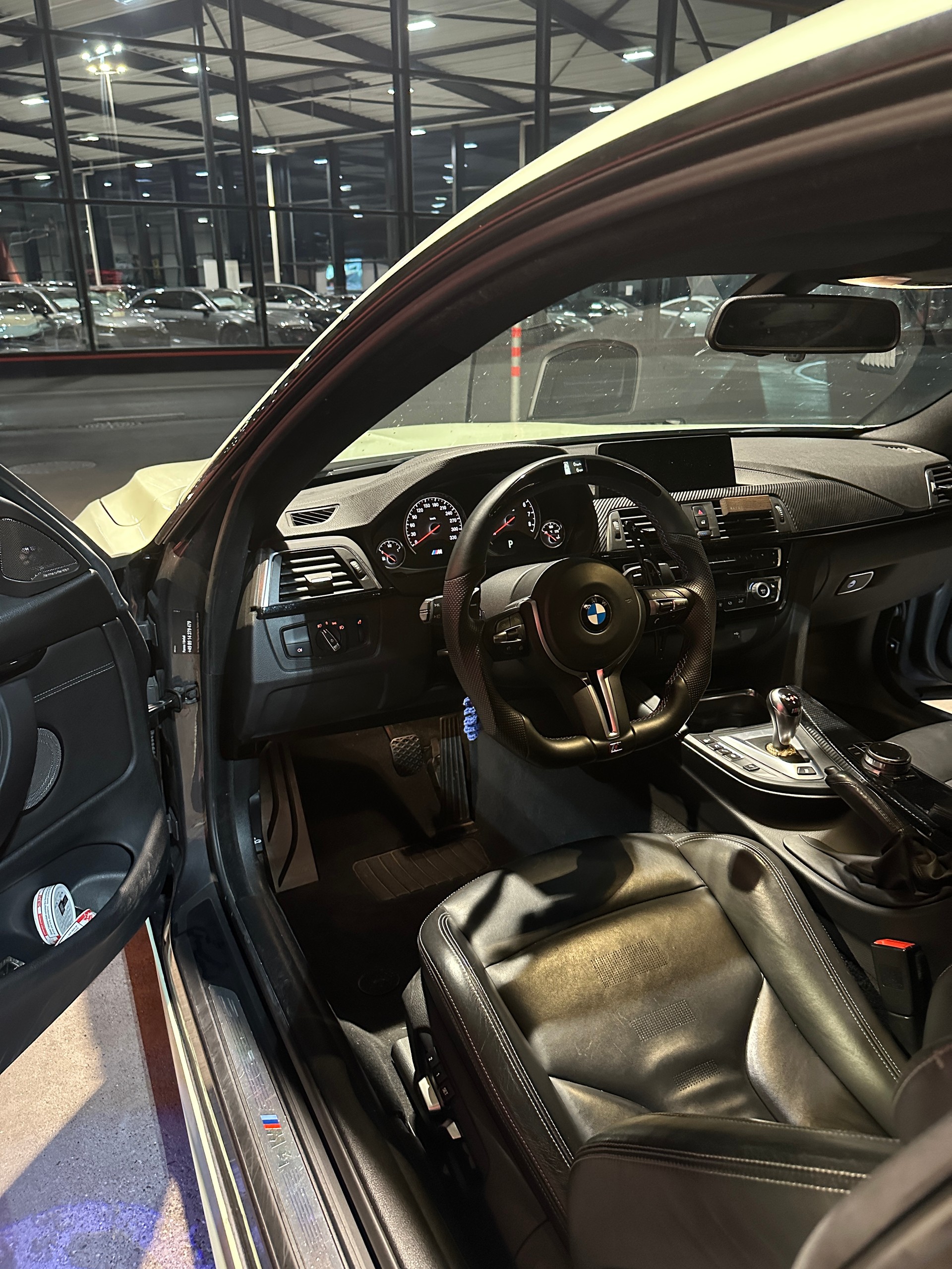 BMW M4 Competition-image-6