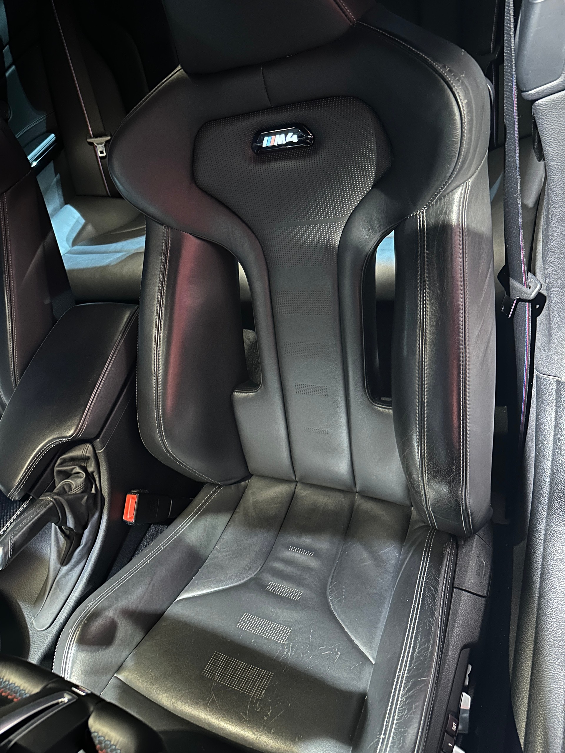 BMW M4 Competition-image-8