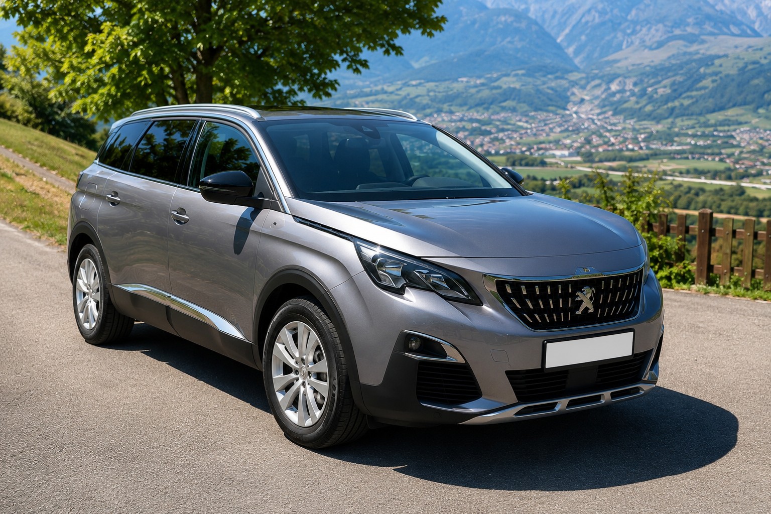 PEUGEOT 1.2 PureTech Allure-image-0