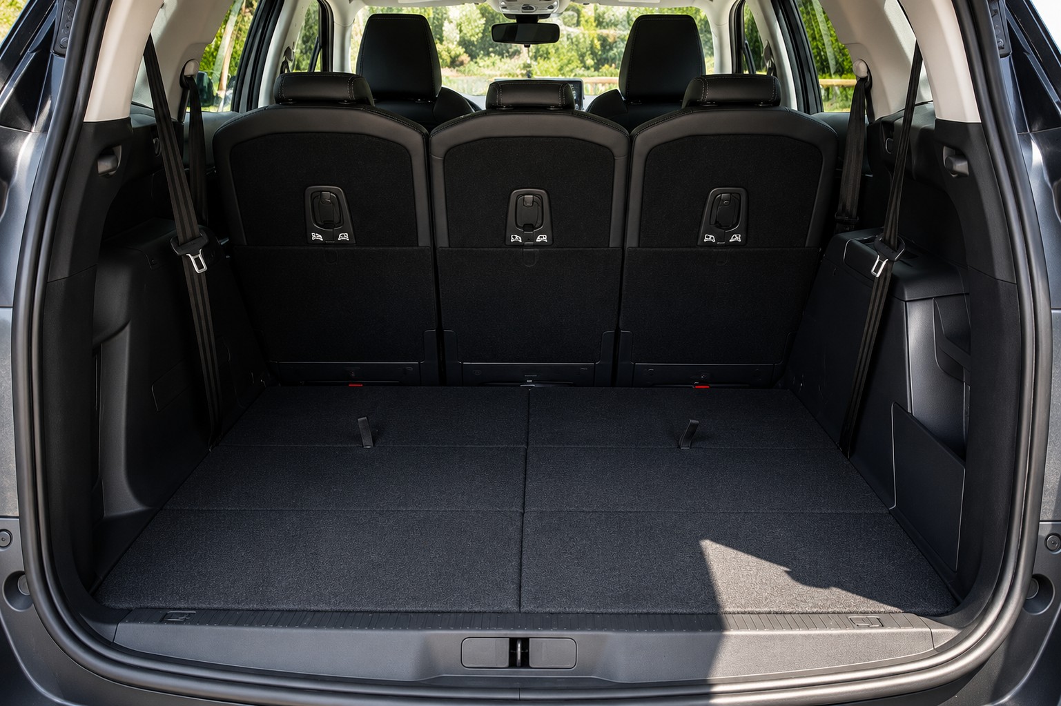 PEUGEOT 1.2 PureTech Allure-image-4