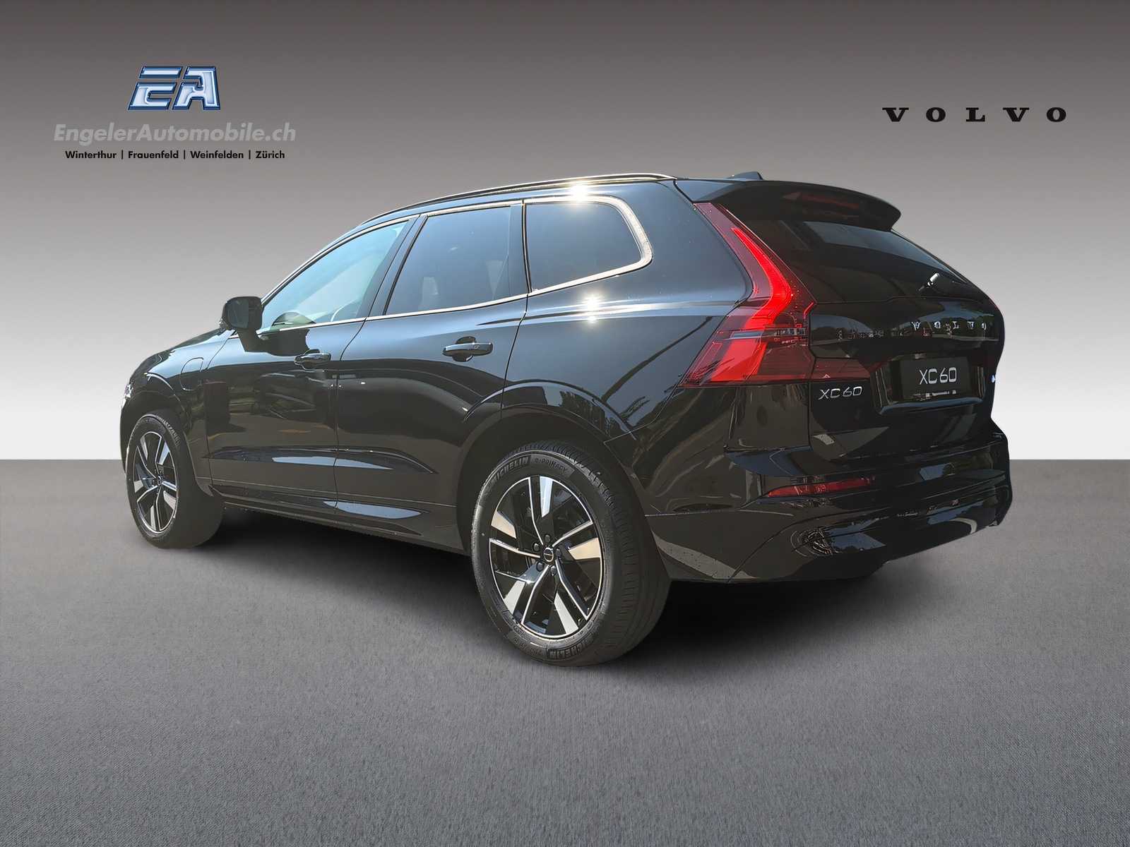 VOLVO XC60 2.0 T6 TE Core eAWD-image-4