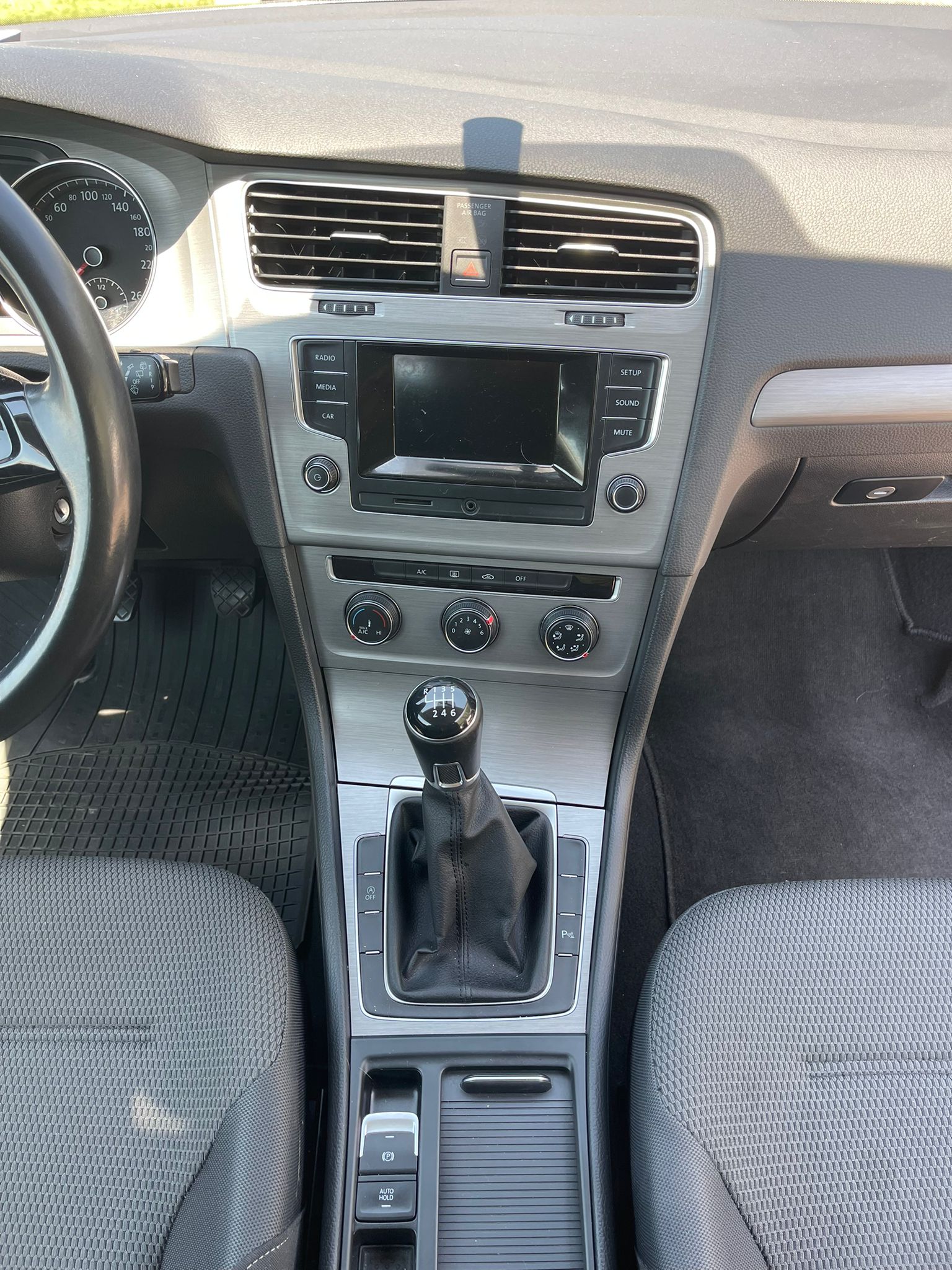 VW Golf 1.4 TSI Comfortline-image-7
