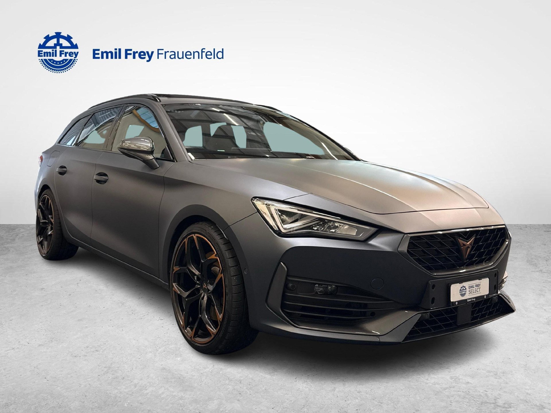 CUPRA Leon ST 2.0 TSI 310 VZ 4Drive DSG-image-6