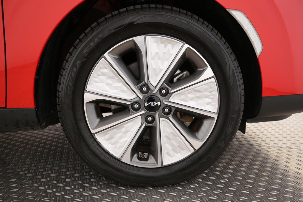 KIA e-Soul Style-image-12