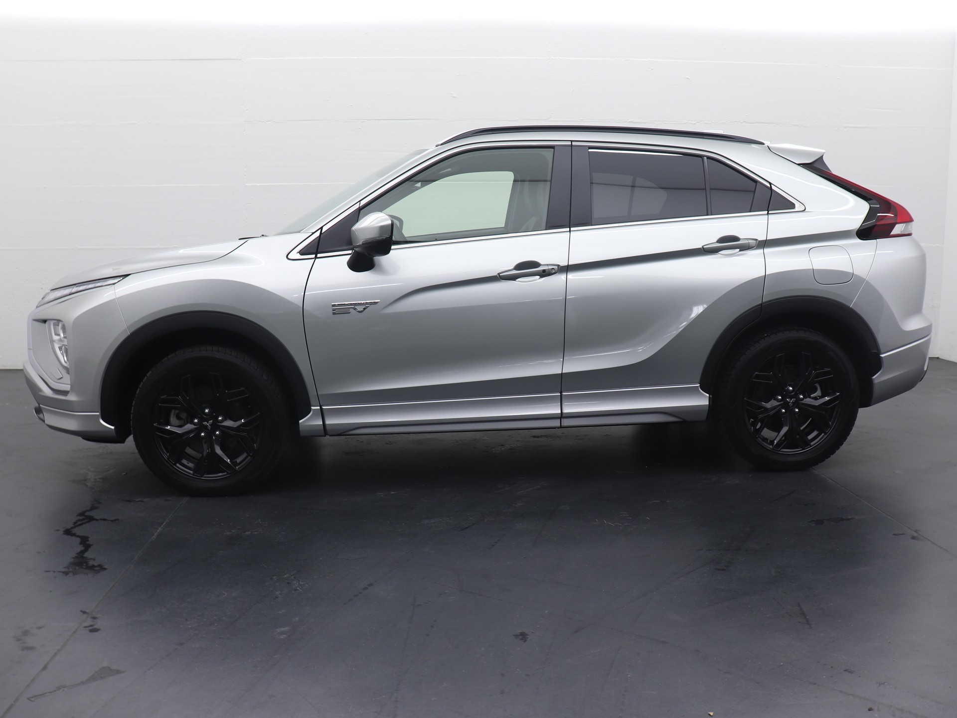 MITSUBISHI Eclipse Cross 2.4 PHEV Instyle 4x4, Winterräder-image-3