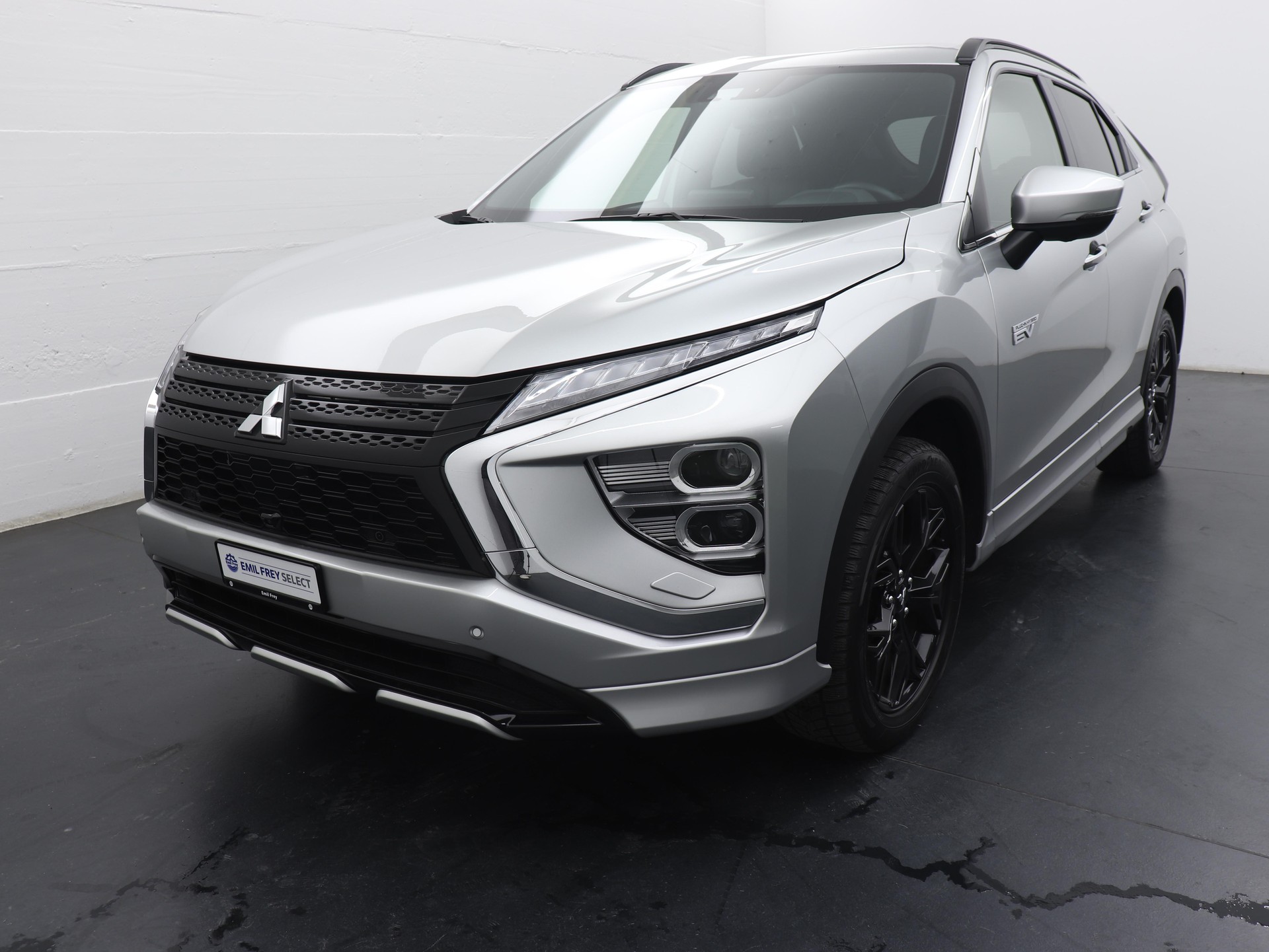 MITSUBISHI Eclipse Cross 2.4 PHEV Instyle 4x4, Winterräder-image-1