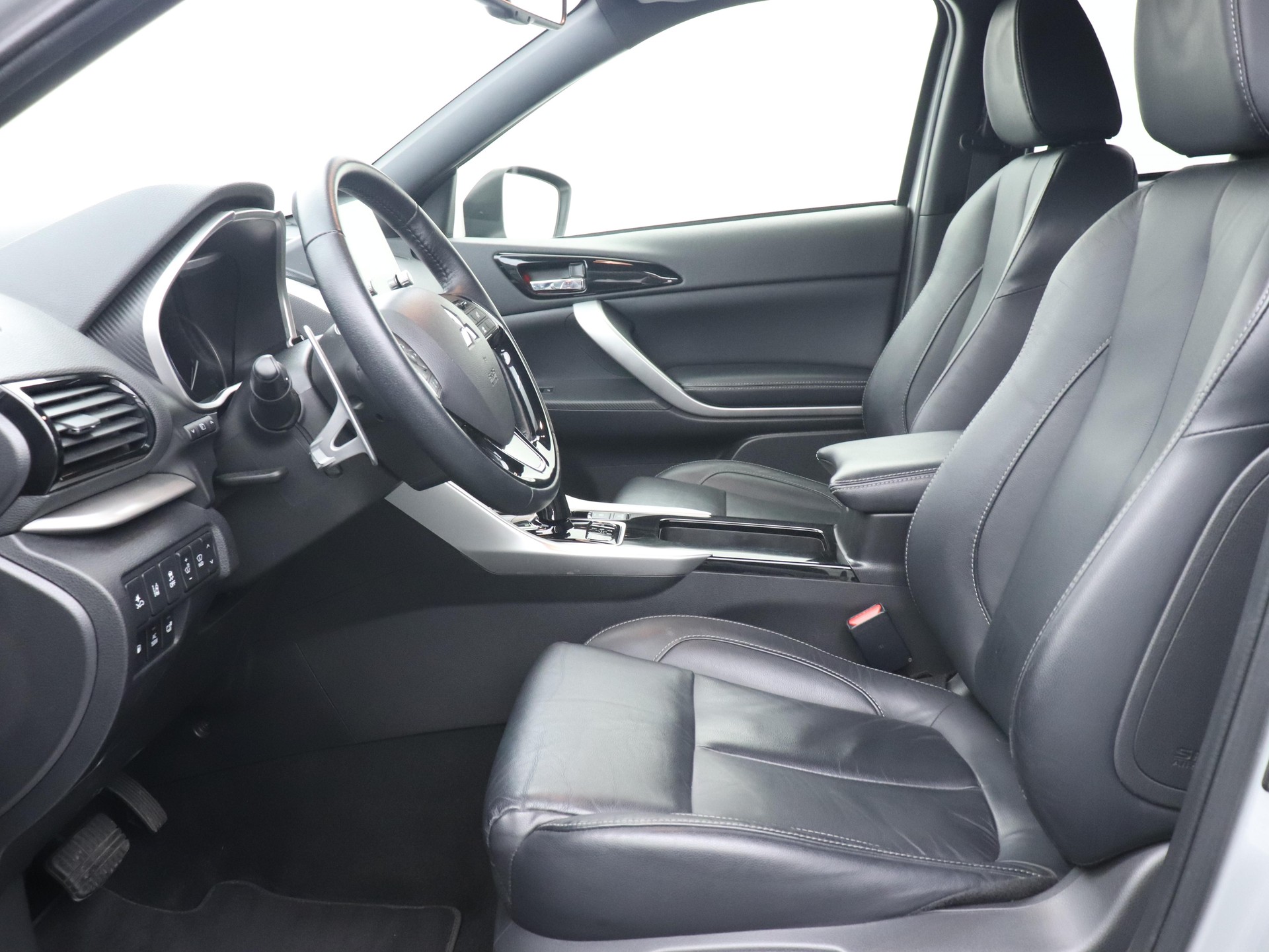 MITSUBISHI Eclipse Cross 2.4 PHEV Instyle 4x4, Winterräder-image-2
