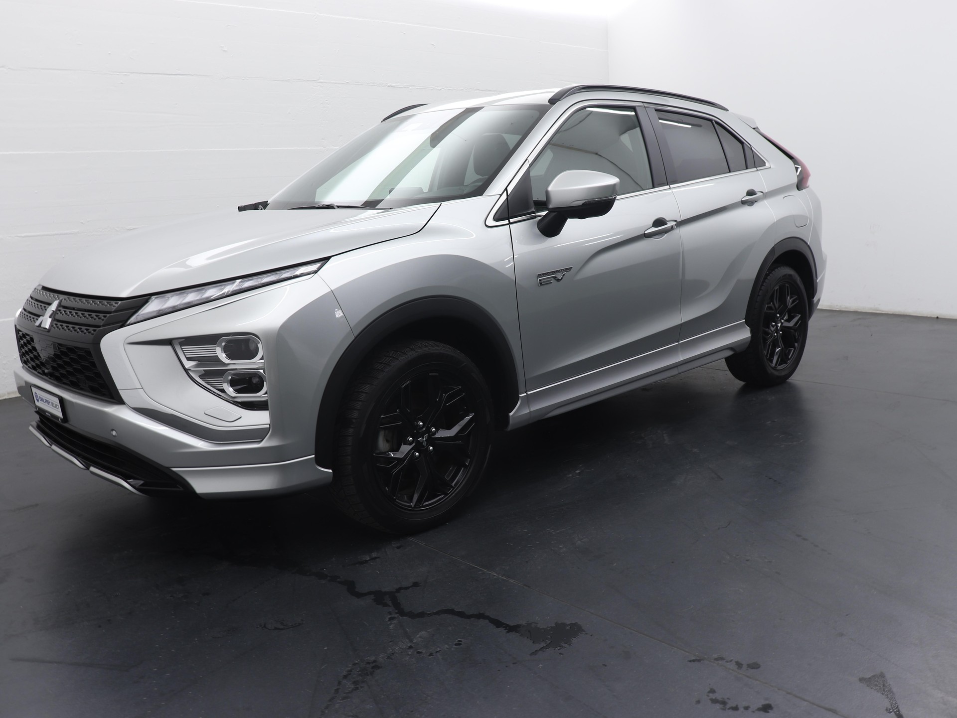 MITSUBISHI Eclipse Cross 2.4 PHEV Instyle 4x4, Winterräder-image-0