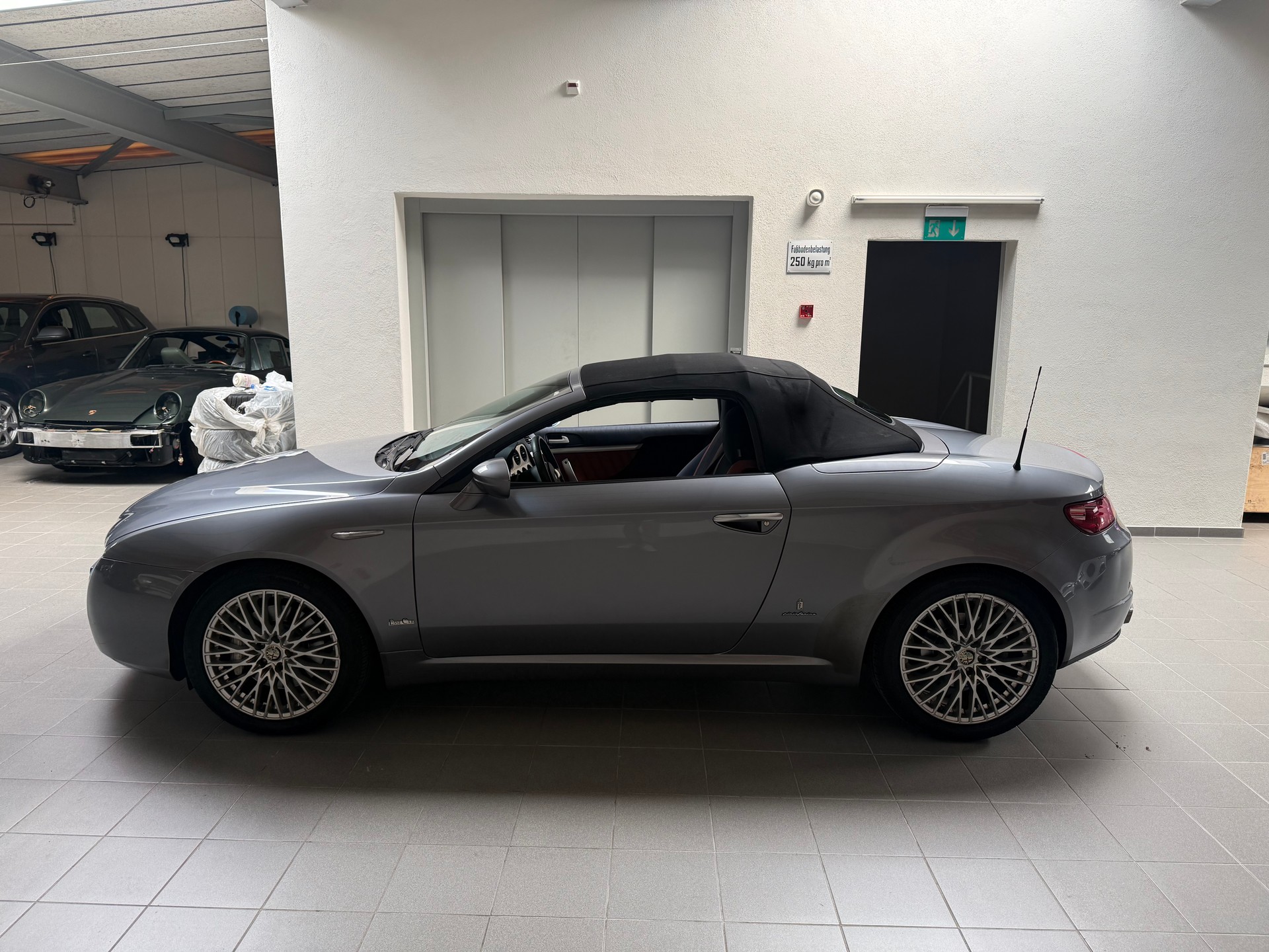 ALFA ROMEO Spider 2.4 JTD-image-16