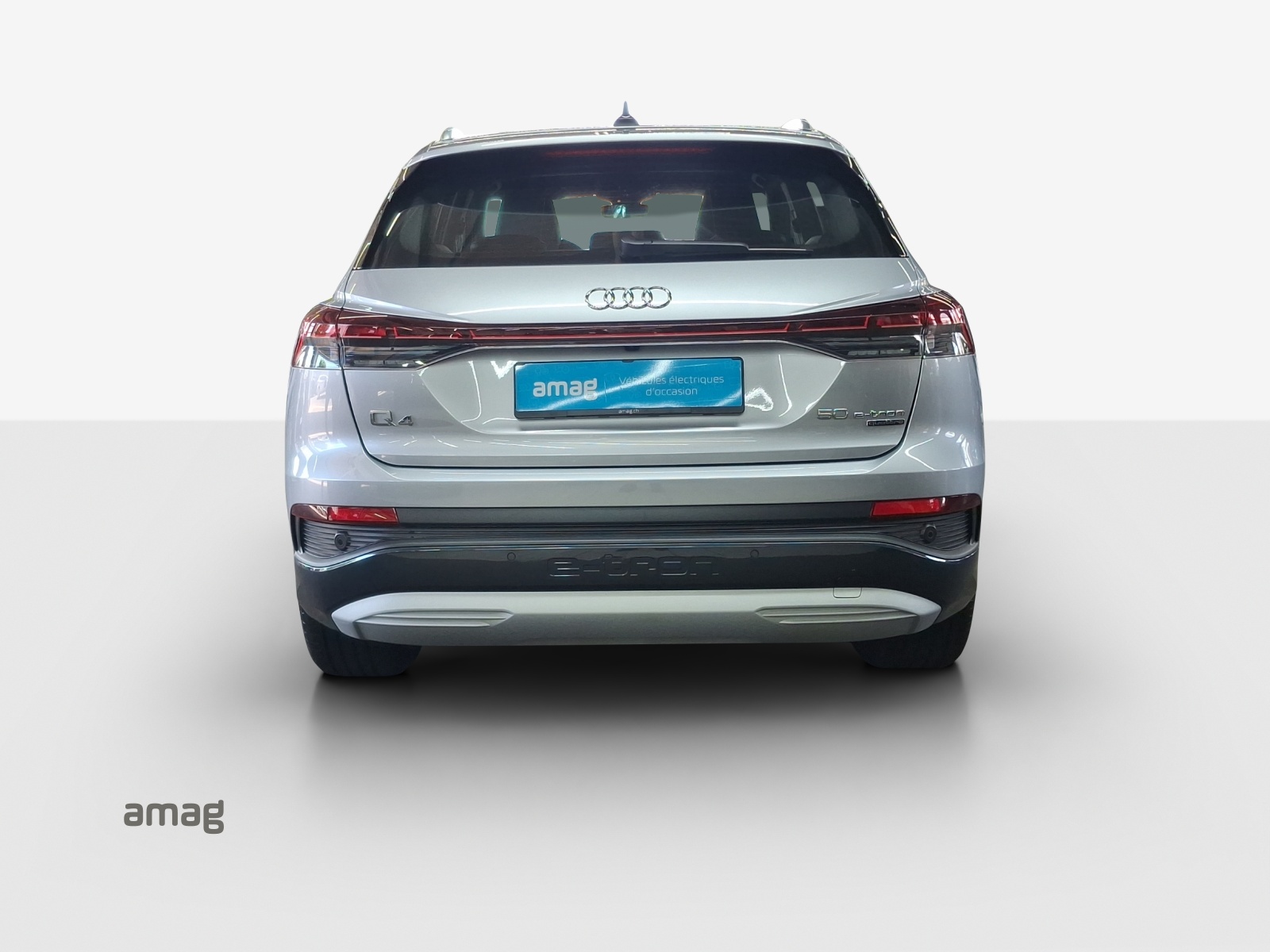 AUDI Q4 e-tron 50 quattro-image-4